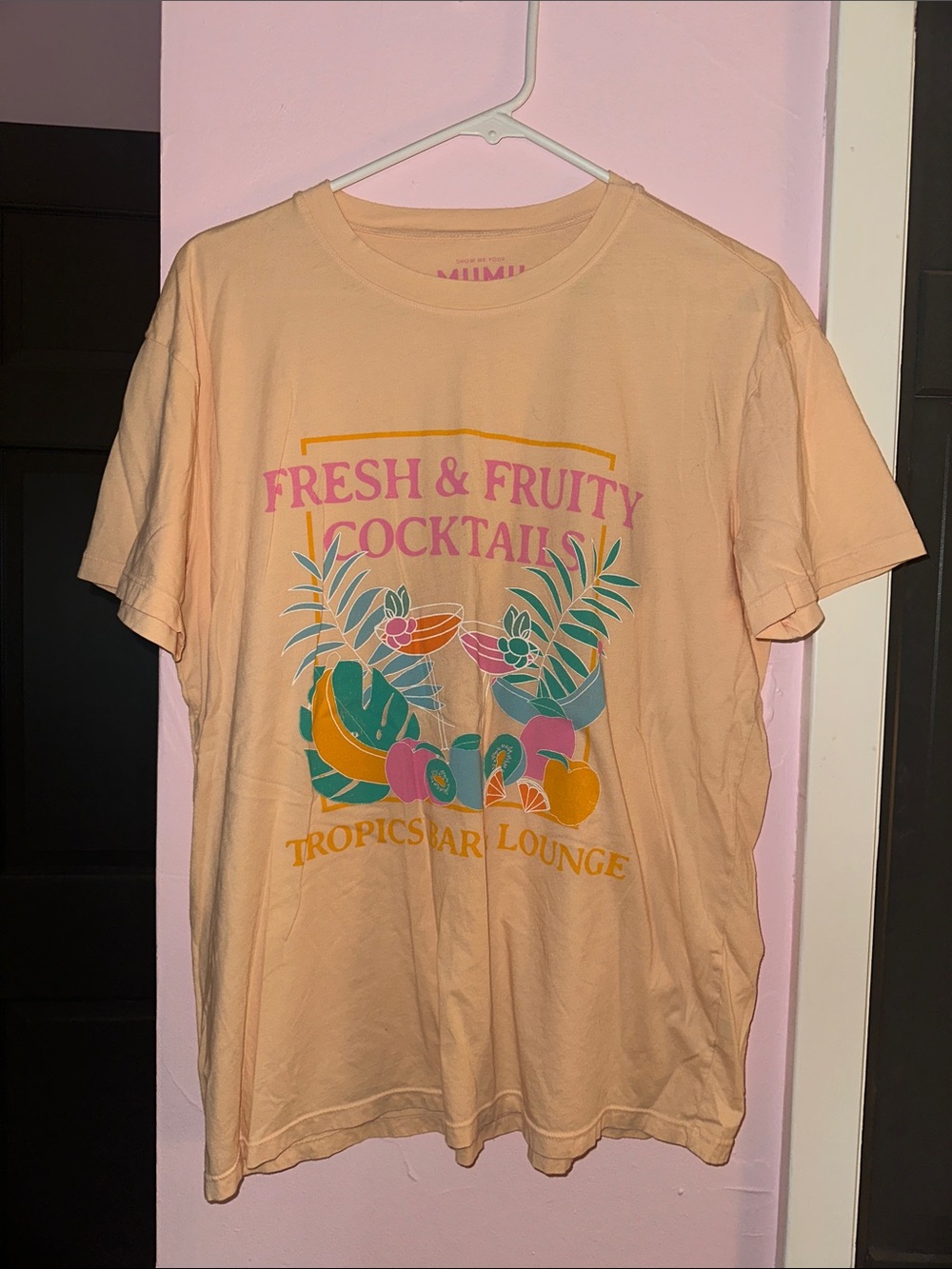 Show Me Your MuMu Peach Short-Sleeve 'Fresh & Fruity Cocktails' Tee
